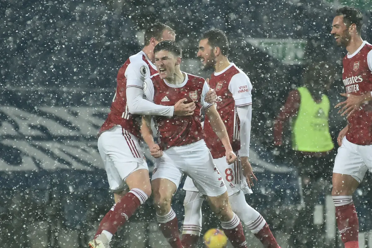 Foto Liga Inggris: Lacazette Cetak Brace, Arsenal Menang 4-0 Atas West Bromwich Albion
