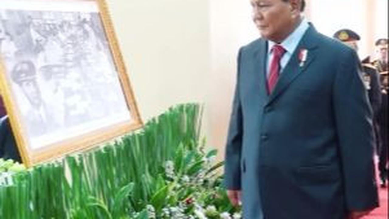 Pada kesempatan yang sama, Listyo Sigit berkesempatan memperlihatkan foto-foto sejarah Polri dari masa ke masa. <br>