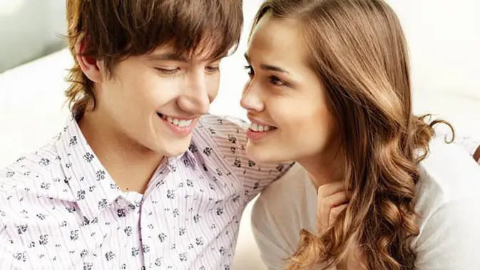 3 Kalimat Pria Ini Punya Arti Sama Dengan I Love You Lifestyle Fimela Com