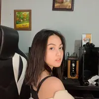 Aisyah Aqilah (https://www.instagram.com/p/CSCHxnxFIcP/)