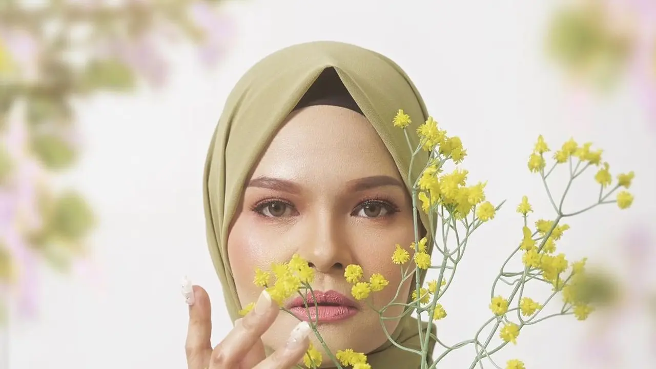 Terry Shahab (Instagram: @missterryous_shahab)
