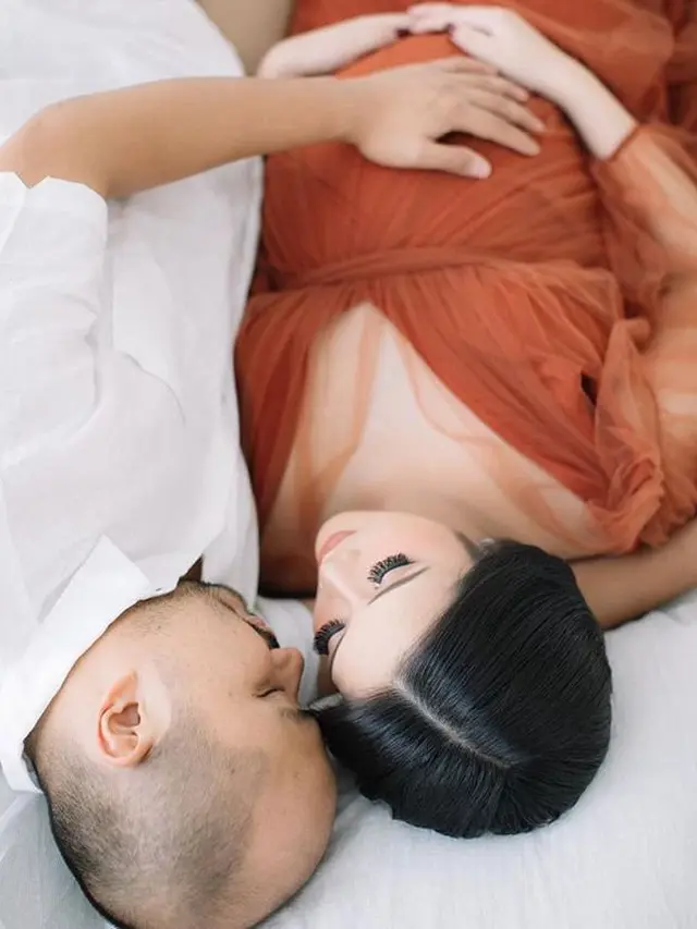 Momen Maternity Shoot Tistha Nurma dan Afif Kalla