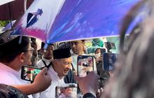 Quraish Shihab Maknai Hujan Dipemakaman Suami Najwa Shihab, Pertanda Rahmat dari Allah SWT