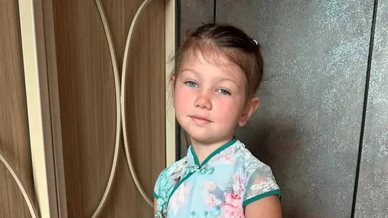 8 Tampilan Menggemaskan Anak Artis Kenakan Baju Tradisional China saat Imlek 2025, Anak Cut Meyriska hingga Marisa Nasution
