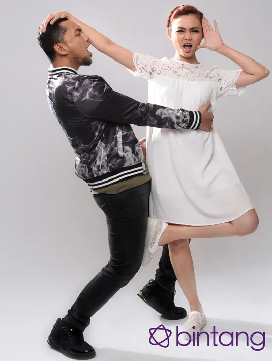 Foto dan Wawancara Eksklusif Rina Nose dan Fakhrul Razi, Fotografer: Galih W. Satria Stylist: Indah Wulansari, Digital Imaging: Muhammad Iqbal Nurfajri/Bintang.com