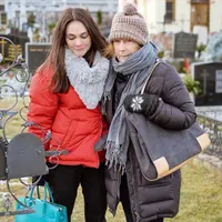 Luna Maya dan ibunya (Sumber: Instagram/lunamaya)