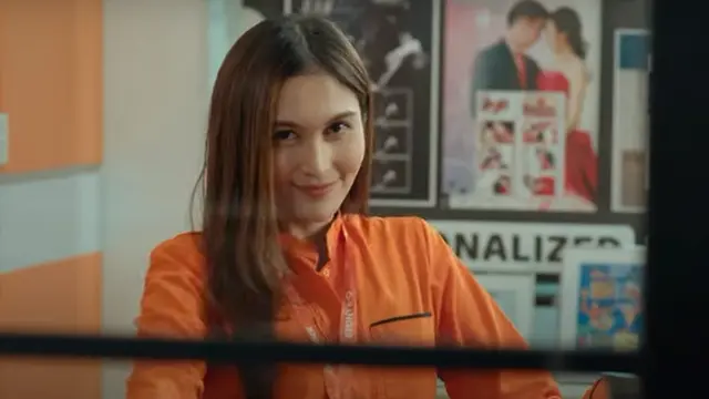 Trailer Resmi Film Kartu Pos Wini