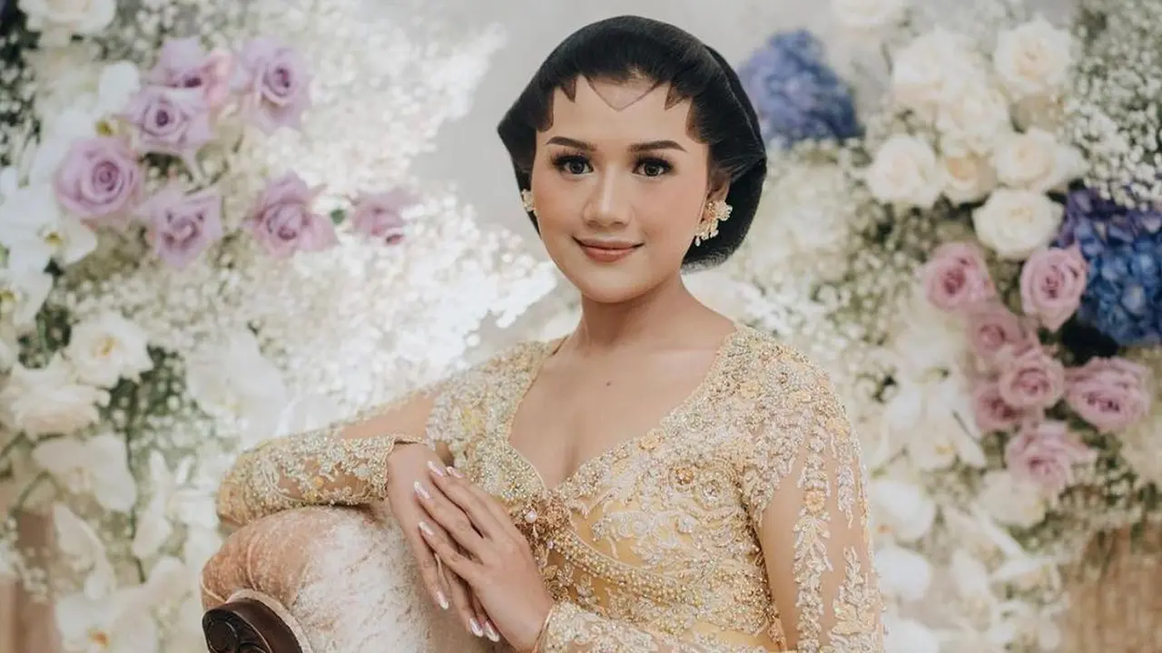 Erina Gudono saat Upacara Dulang Pungkasan