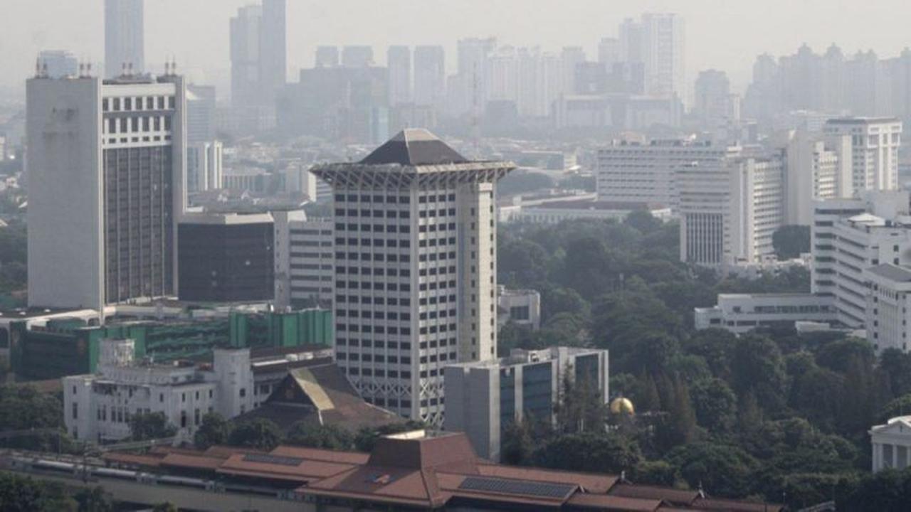 Fakta Mengejutkan: Kualitas Udara Jakarta Terburuk Kelima di Dunia, Ini Dampaknya Bagi Kesehatan!