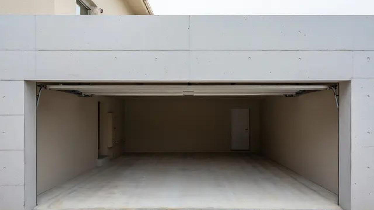 7 Model Garasi Samping Rumah Sederhana dan Hemat Tempat, Cocok untuk Hunian Kecil