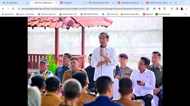 Jokowi bertemu kepala desa se-Kabupaten Serang, Banten. (Biro Pers Kepresidenan).