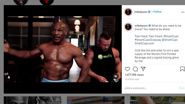 Mike Tyson terus mempersiapkan diri menghadapi duel amal melawan Roy Jones Jr
