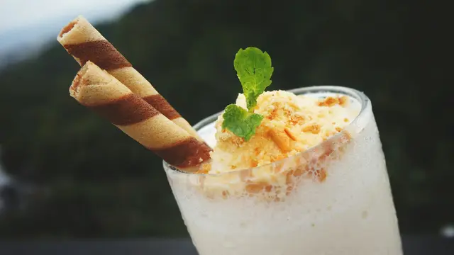 Vanilla Milkshake
