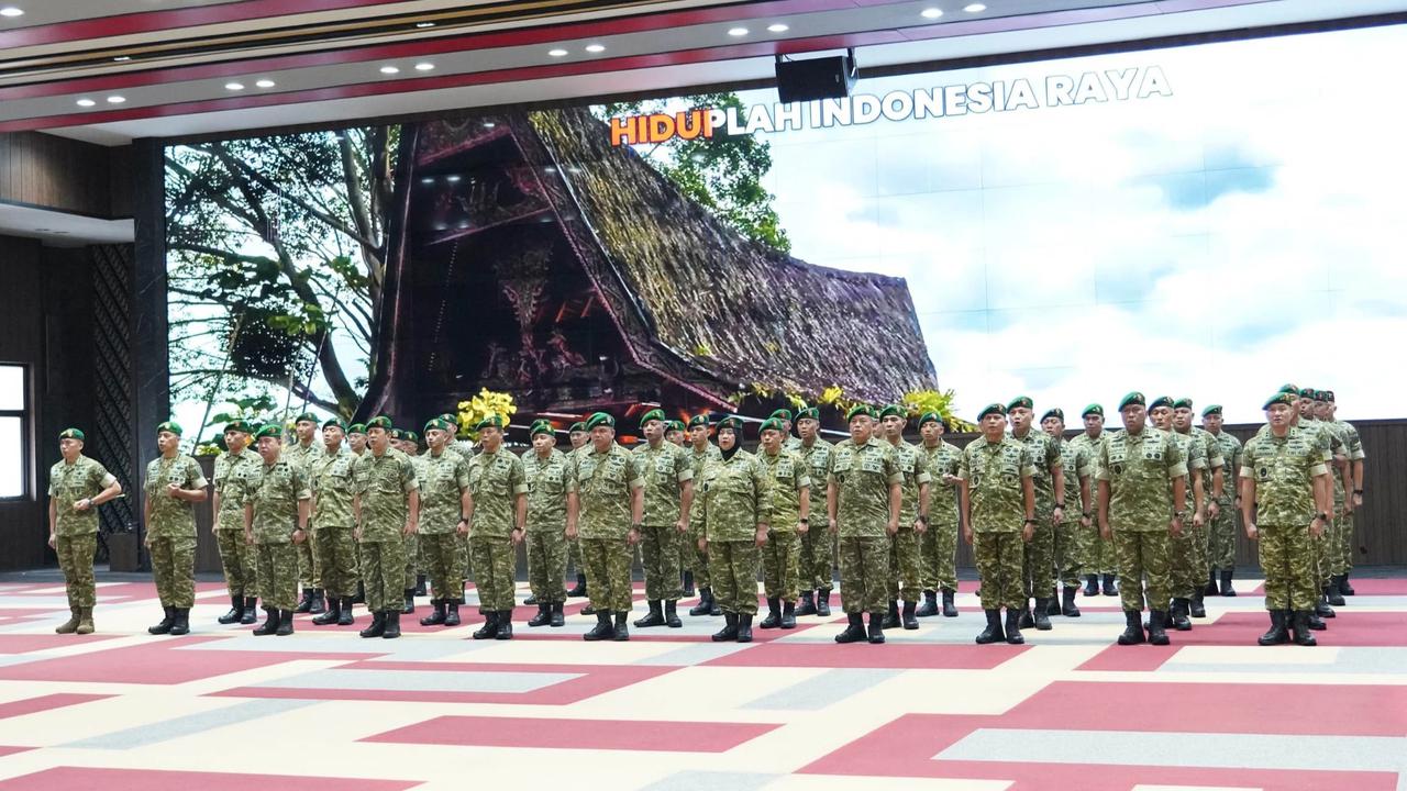 FOTO: Pangdam Jaya dan Pangkogabwilhan III Resmi Naik Pangkat Jadi Letjen