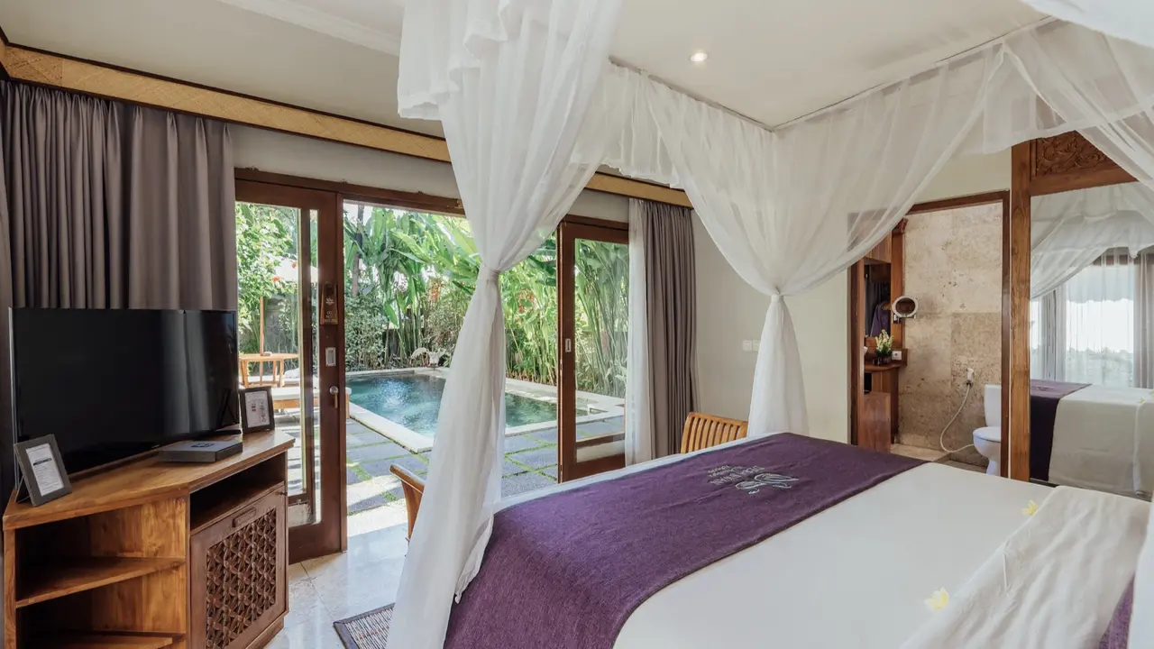 Desa Swan Villas & Spa
