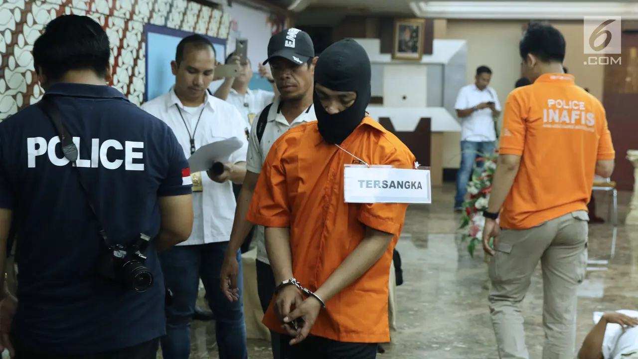 Dalami Kasus, Polisi Gelar Pra-Rekonstruksi Pembunuhan Satu Keluarga di Bekasi