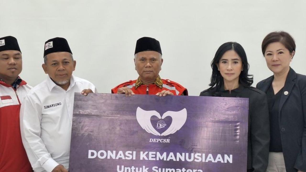 PMI Jaksel Salurkan Donasi Rp170 Juta dari PT Duta Elok Persada untuk Korban Banjir Bandang Sumatera