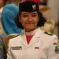 Anggota Paskibraka 2016, Gloria Natapradja saat menghadiri acara silaturahmi Presiden dengan Teladan Nasional di Istana Negara, Jakarta, Kamis (18/8).(Liputan6.com/Faizal Fanani)