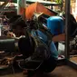 I Wayan Sumardana, tukang las dari Karangasem, Bali, yang mengubah dirinya menjadi manusia robot. (Liputan6.com/Dewi Divianta)