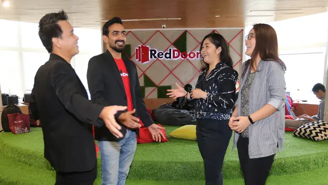RedDoorz Rayakan Kemitraan Bersama tiket.com