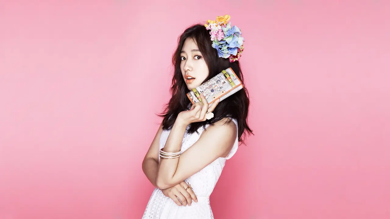 Park Shin Hye Terus Kebanjiran Tawaran Berakting dari Cina