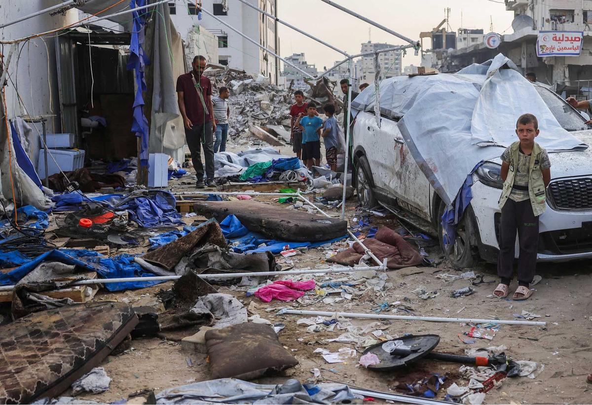FOTO: Biadab! Serangan Drone Israel Hancurkan Tenda Liputan, Lima Jurnalis Tewas di Gaza