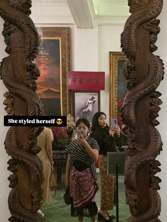 Putri Dian Sastro, Ishana tampil tak kalah edgy dengan gaya busana yang di-styling sendiri [@therealdisastr]