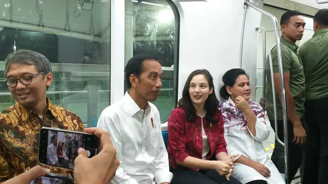 Presiden Joko Widodo atau Jokowi kembali menjajal MRT