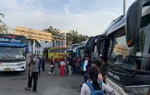 Ribuan Penumpang Padati Terminal Tanjung Priok Selama Libur Natal 2025