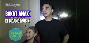 Zara Leola berkolaborasi dengan Ayahnya, Enda Ungu. 