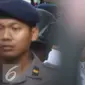 Kuasa hukum Rachmawati Soekarnoputri, Yusril Ihza Mahendra (kanan) saat berada di Mako Brimob Kelapa Dua, Depok, Jawa Barat, Jumat (2/12). (Liputan6.com/Herman Zakharia)