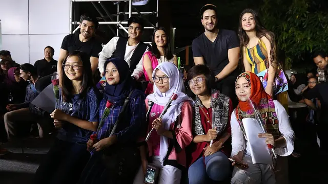 [Bintang] Gurmeet Choudhary dalam Meet and Greet Bintang Mohabbatein