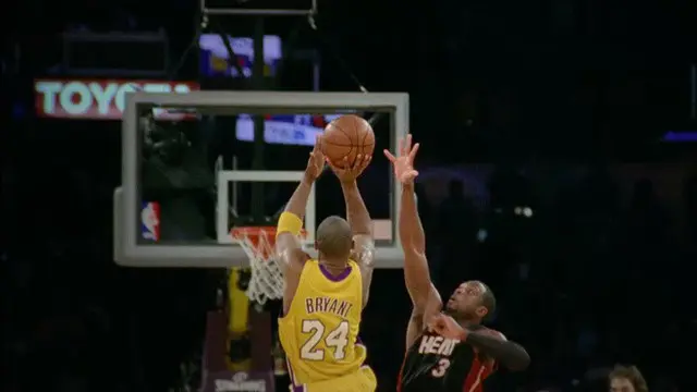 VIDEO: Momen-Momen Terbaik Kobe Bryant pada Musim Reguler NBA