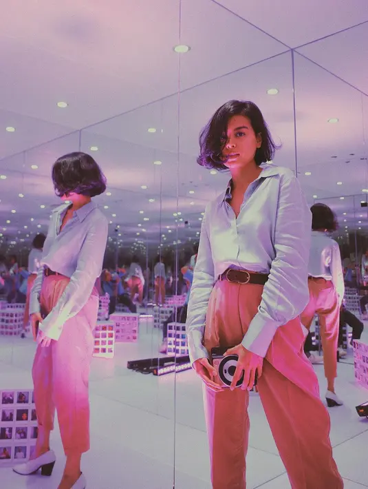 (Instagram/evacelia)