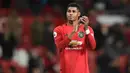 Marcus Rashford - Rashford mampu menujukan kualitasnya sebagai penyerang hasil Akademi Manchester United. Pemain berusia 22 tahun ini telah mencetak 14 gol dari 22 penampilannya bersama The Red Devils di musim ini. (AFP/Oli Scarff)