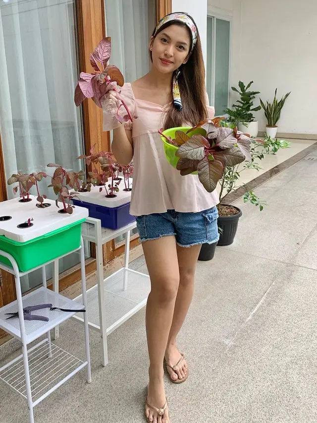 Jarang Muncul di Layar Kaca, Ini 7 Potret Terbaru Bintang FTV Alisia Rininta