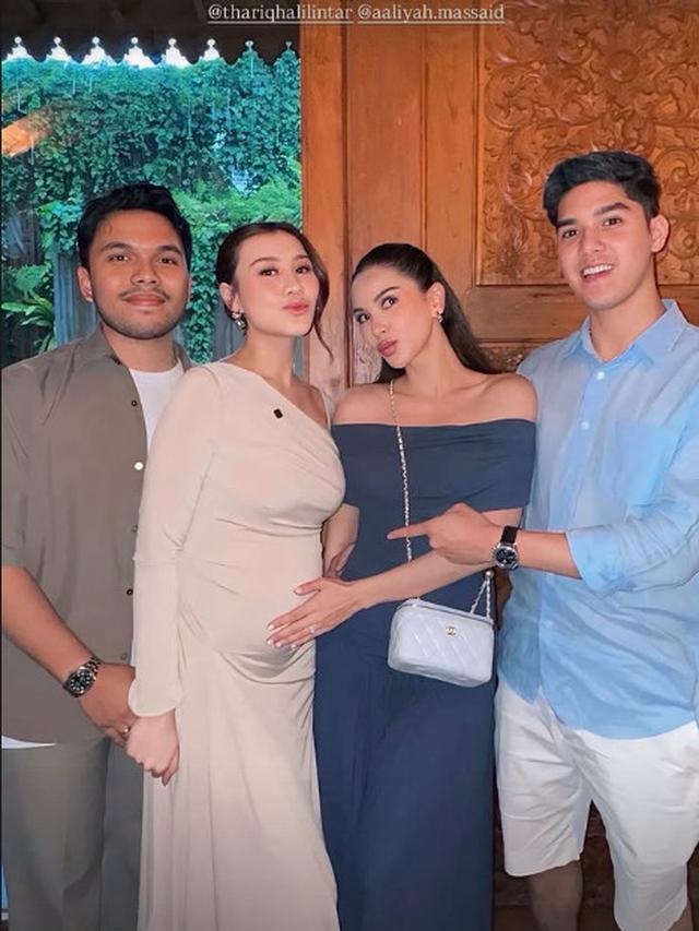 6 Pasangan Artis di Gender Reveal Aaliyah Massaid,