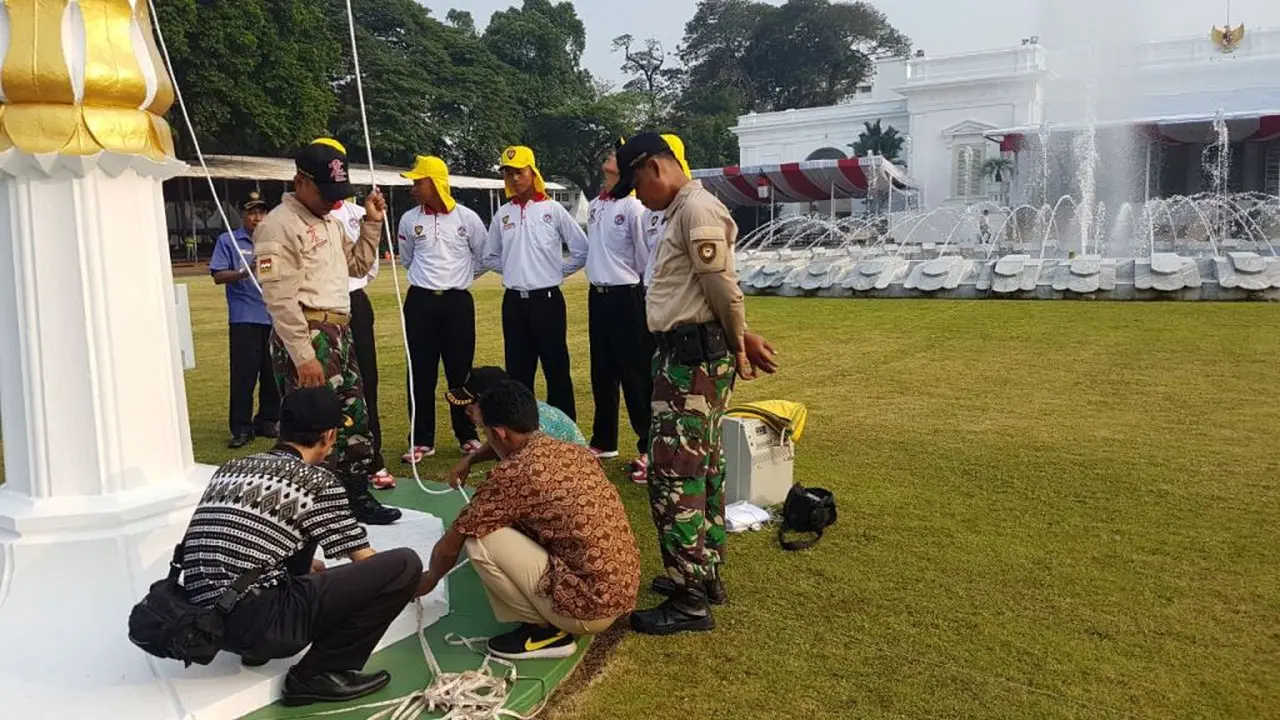 6 Paskibraka 2017 Ini Diajak Ganti Tali, Calon Tim Pengibar?