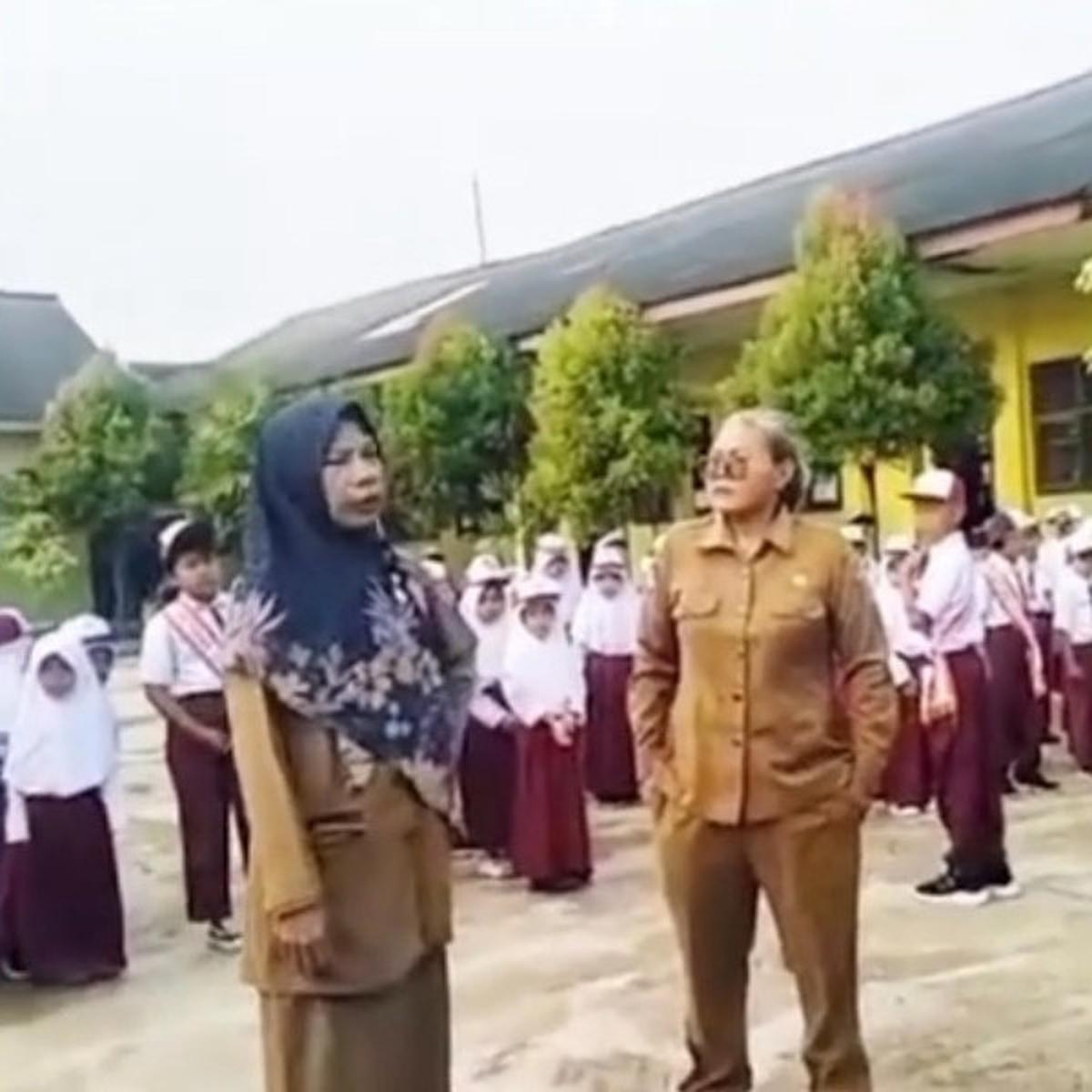 Viral Video Guru di Lampung Marah Hingga Ancam Cekik Murid Saat Upacara