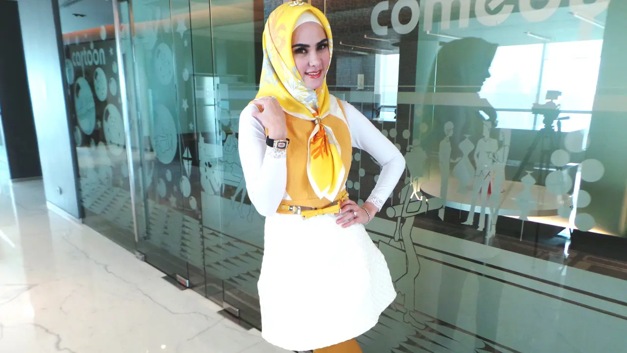 Angel Lelga Itang Yunazs Collaboration 1014 2