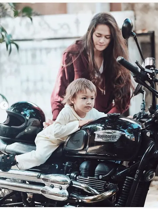 Ringgo Agus Rahman dan Sabai Morscheck