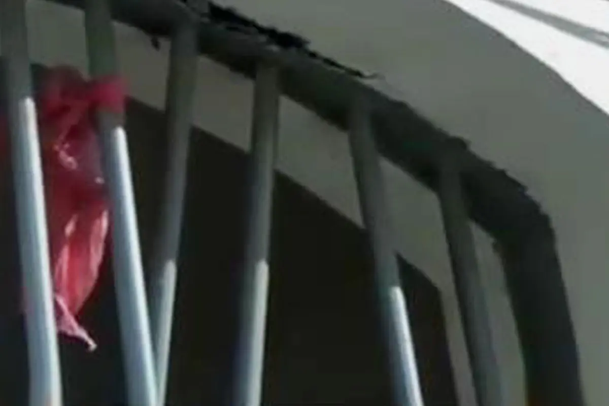4 Tahanan BNNP Bali Gergaji Besi Kamar Mandi dan Loncati Jendela 