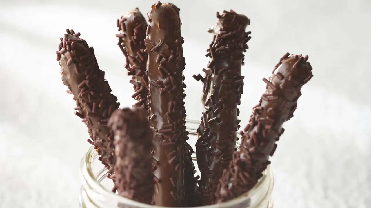 Chocolate Pretzel