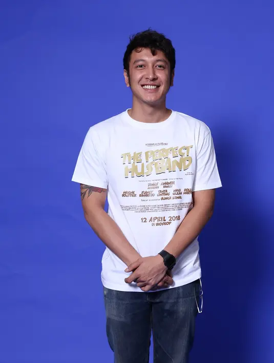 "Rupanya yang bersangkutan lagi diluar kota katanya, jadi nggak dateng hari ini," ujar Sujanto dikantornya dilansir dari Liputan6. (Daniel Kampua/Bintang.com)