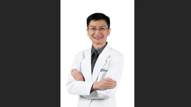 dokter spesialis onkologi radiasi RS Siloam MRCCC Semanggi, Denny Handoyo Kirana