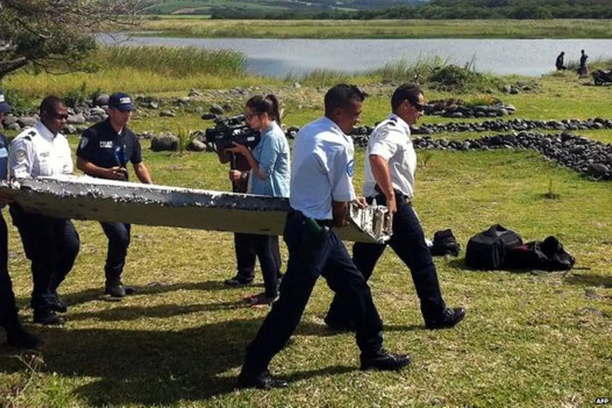 Benda Mirip Bagian Pesawat MH370 Ditemukan di Samudera Hindia