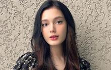 Panduan Makeup Natural Ala Yasmine Ow, Ternyata Pakai Bedak Harga Under Rp100 Ribu