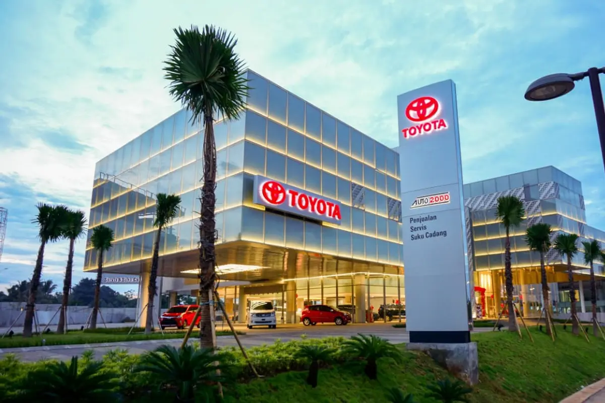 Pasar Otomotif Lesu, Penjualan Auto2000 Ikut Terdampak