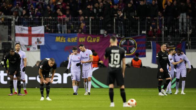 Foto: Barcelona Gagal Taklukkan 10 Pemain Eintracht Frankfurt di Liga Europa