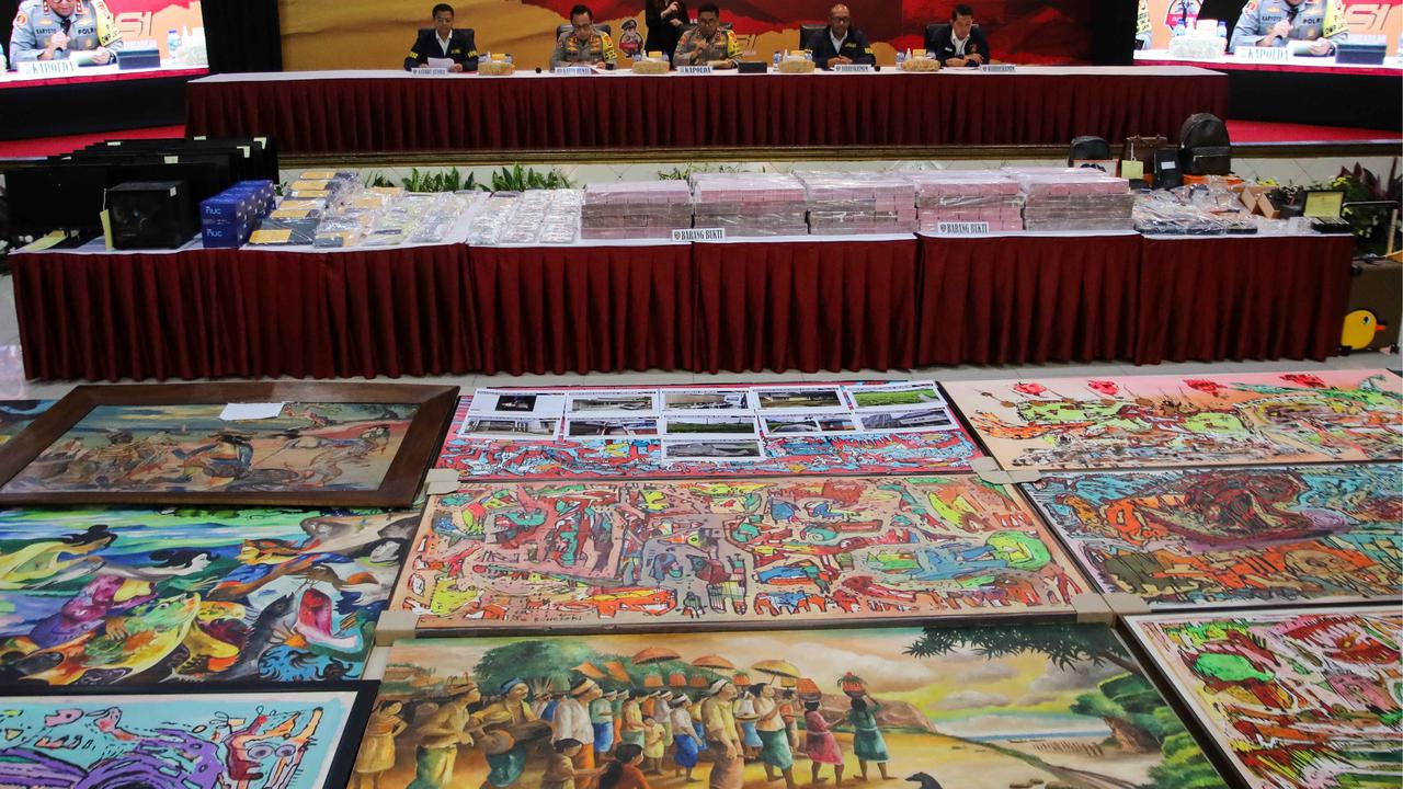 Polisi rilis 24 tersangka kasus judol yang libatkan pegawai Komdigi